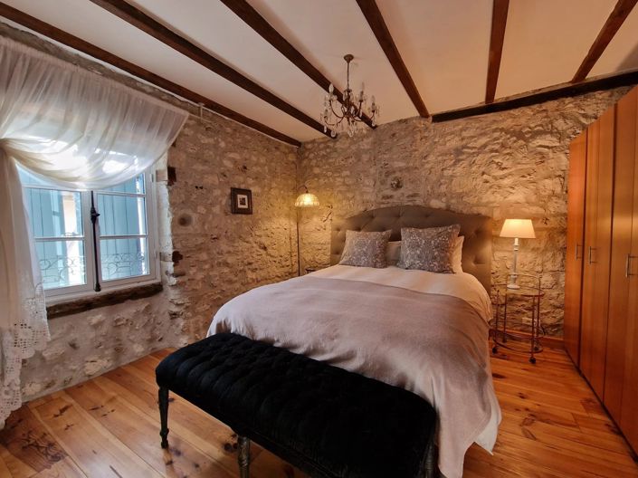 Image No.9-2 Bed Village House for sale