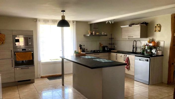 Image No.3-Maison de 4 chambres à vendre à Dordogne