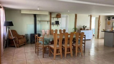 83fa2235ae69d84492cdebb4106f2cf5683ba4c9e8160