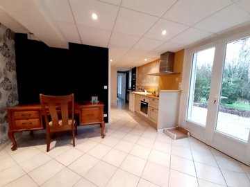 5c77973a38737a4c055aa52dc75f181065d85d067e326