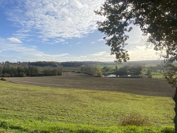 Image No.12-2 Bed House for sale