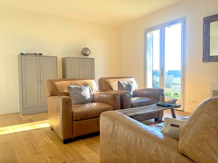 Image No.6-2 Bed House for sale