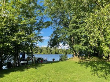 a560a0de6f9b3a342d43919f47c47ca578fe2797ef403