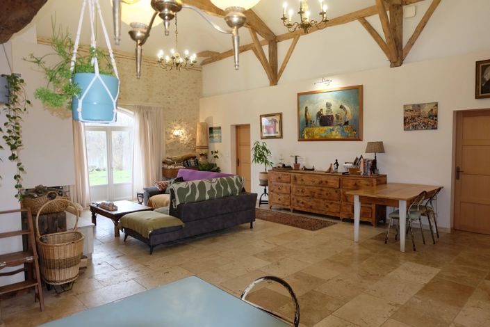 Image No.5-6 Bed Farmhouse for sale