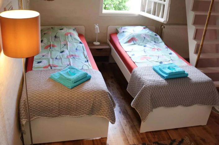 Image No.9-6 Bed Farmhouse for sale