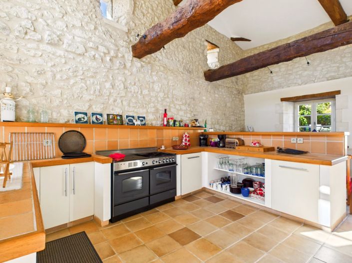 Image No.3-4 Bed House for sale