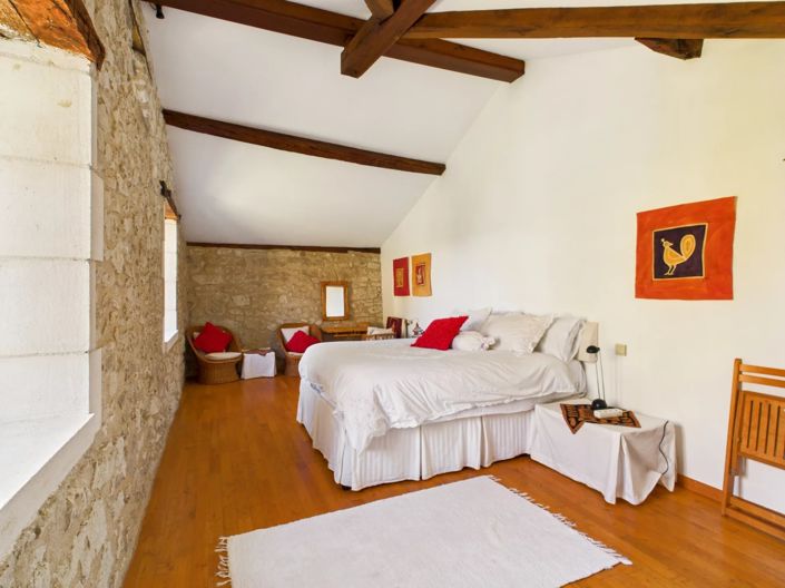 Image No.9-4 Bed House for sale