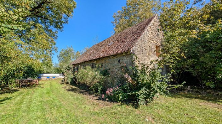 Image No.14-6 Bed House for sale