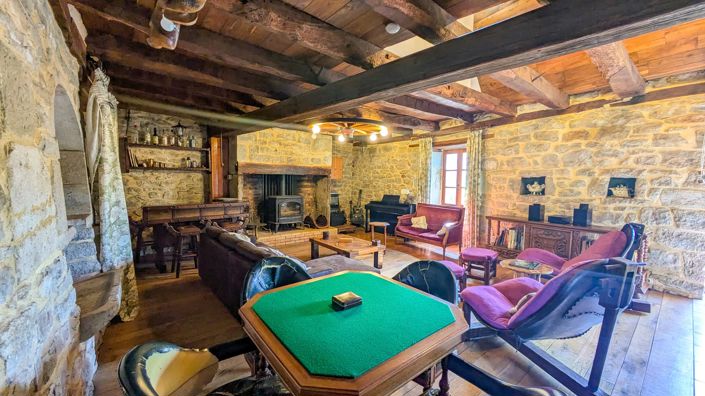 Image No.4-6 Bed House for sale