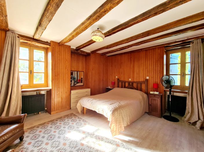 Image No.6-6 Bed House for sale