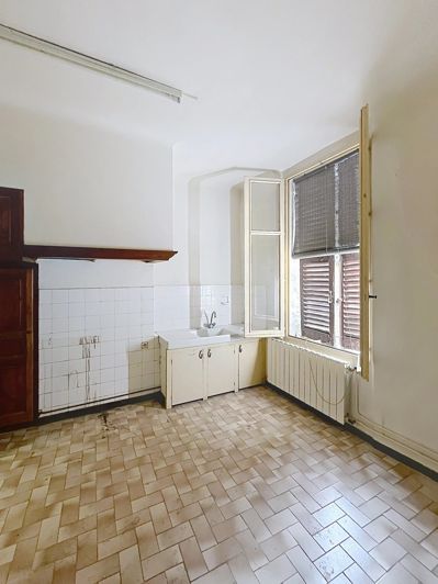 Image No.12-7 Bed Village House for sale