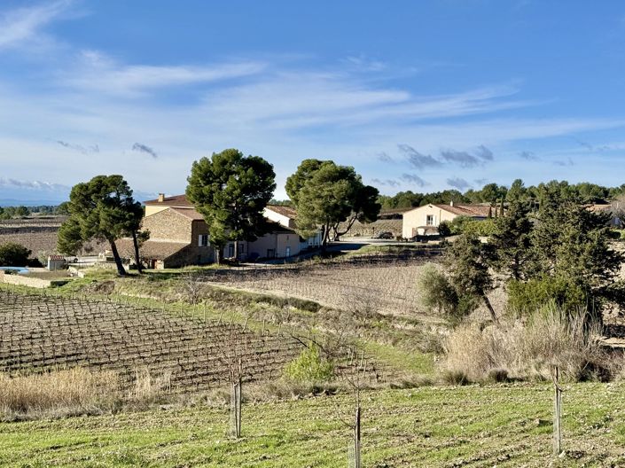 Image No.3-6 Bed House for sale