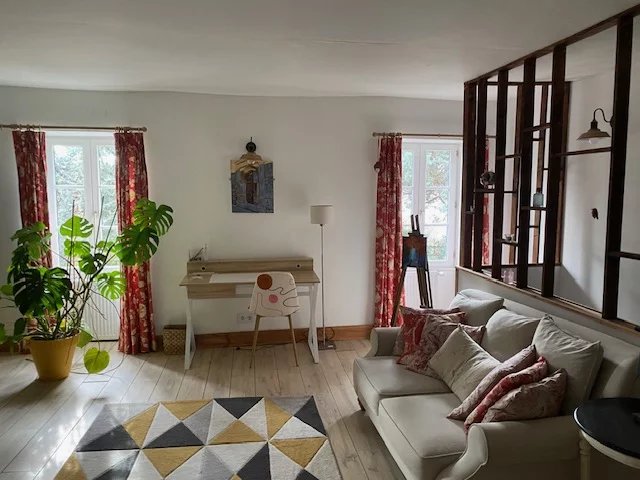 Image No.10-4 Bed House for sale