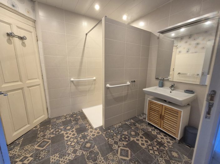 Image No.8-Maison de 7 chambres à vendre à Moissac