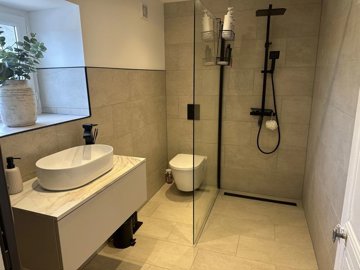 73c7318198c6790a505cc22aa6f56d497cd0676ae9403