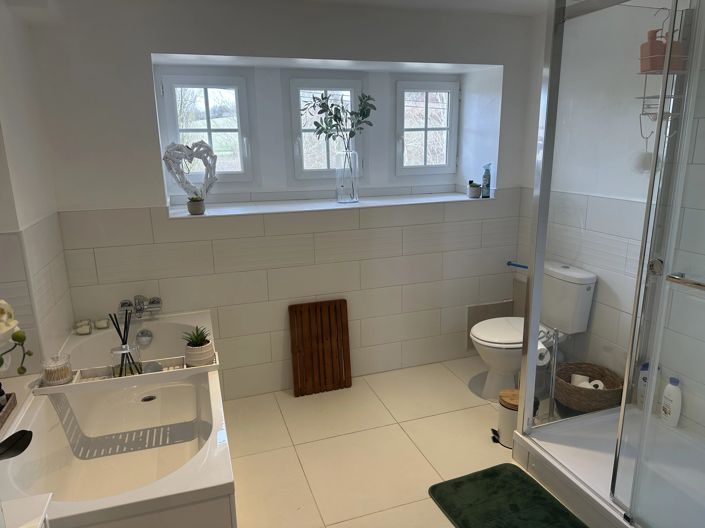 Image No.13-5 Bed House for sale