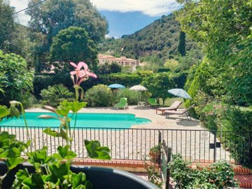 6a2afd8caaab9b566affd56eeb1c652e23c23c6f6e196