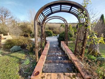 c46ddb9be0b127e8853ba254ea26c7052589e9ba36152