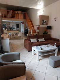 f79b59e7fe10fbedc4226a0fb81109031af6eeeee6160