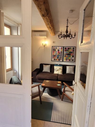 Image No.5-2 Bed House for sale