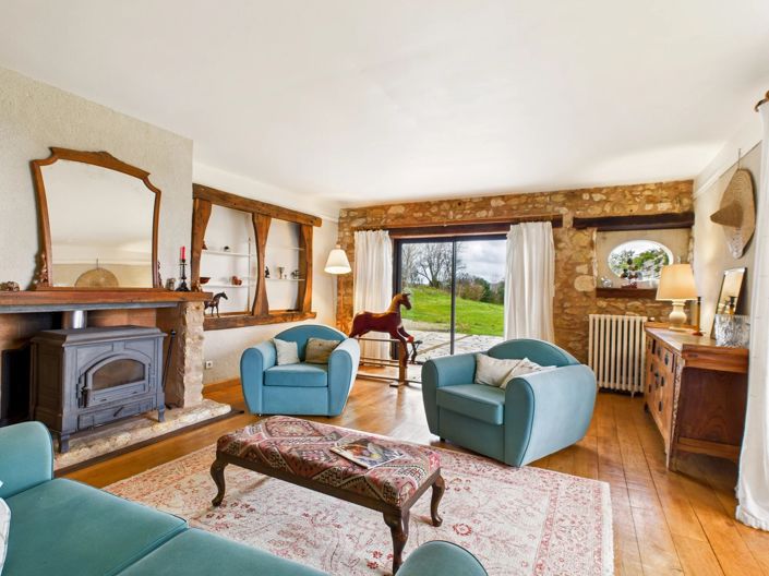 Image No.3-10 Bed House for sale