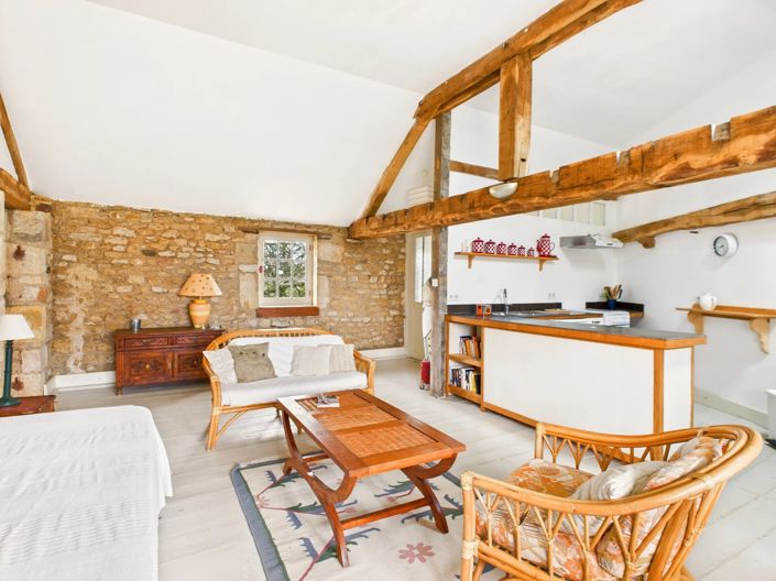 Image No.9-10 Bed House for sale