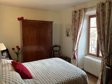 02737caf6587bdc28f545a989692809f2c3de4917f403