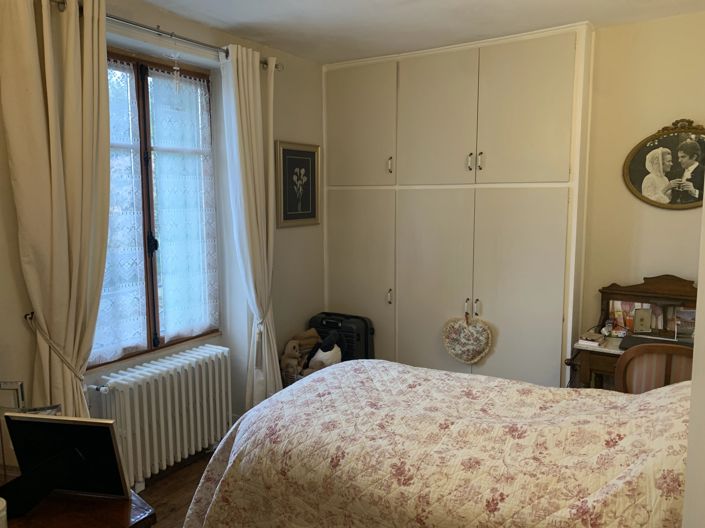 Image No.12-3 Bed House for sale