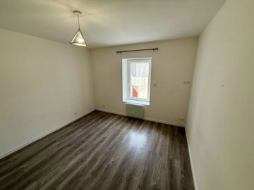 faaee09576b7b2f66bf7dbc6fcc08edc10b809e843403