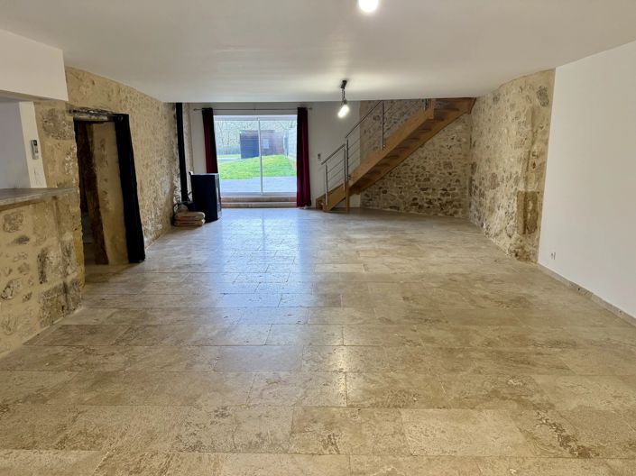 Image No.3-Maison de village de 4 chambres à vendre à Eynesse