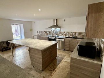 6849dc827c596693fce5e009017de74c30fba6db59403