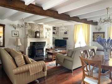 115cf274c5ba4f868dea1c3cb533925b9477c858df403