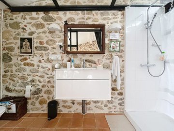 bb93206f481101bb59f6e98dce4826390d547fcef2334