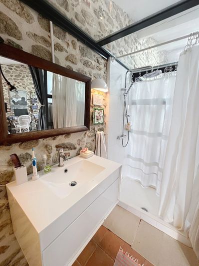 Image No.12-2 Bed Village House for sale