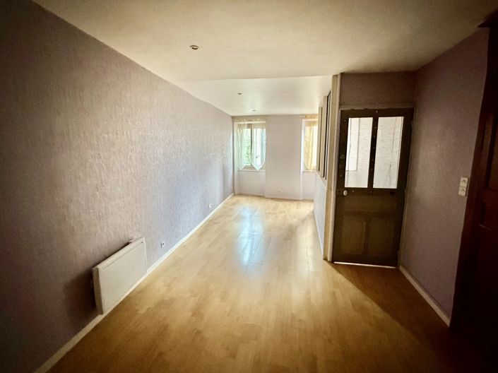 Image No.7-2 Bed Property for sale