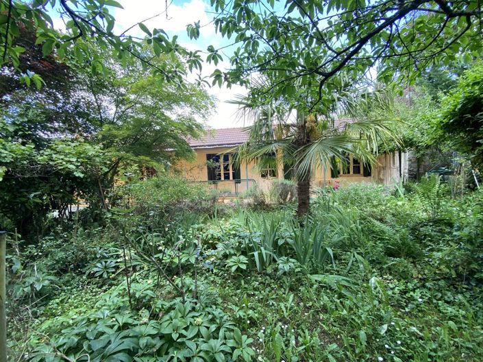 Image No.13-2 Bed House for sale