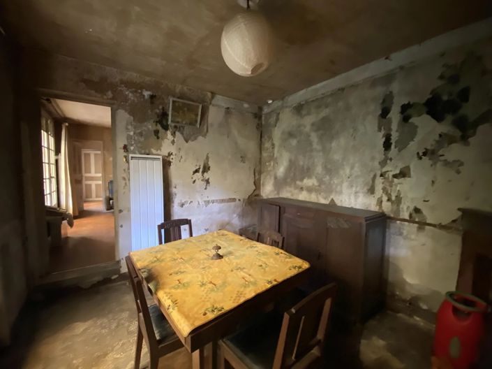Image No.4-2 Bed House for sale