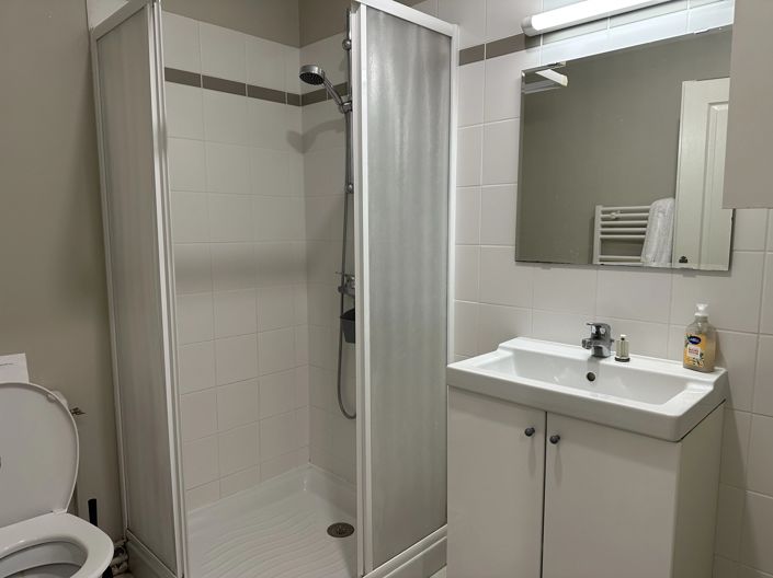 Image No.11-4 Bed House for sale