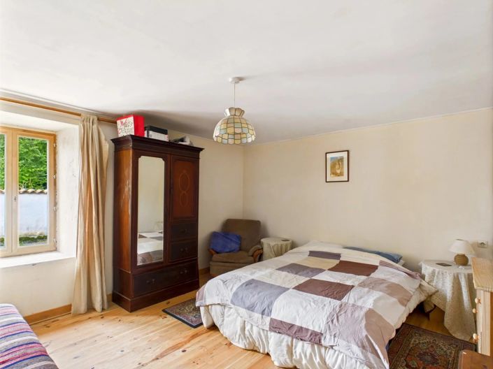 Image No.6-Maison de village de 4 chambres à vendre à Charente-Maritime