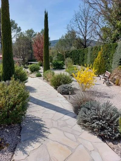 Image No.2-Maison de 4 chambres à vendre à Cotignac