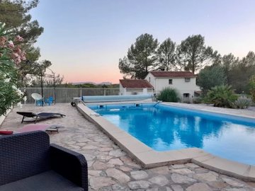 52d868bee4d55c6b2a874e026ef47c4295fbc6ea6c640