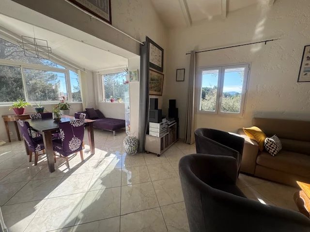 Image No.7-Maison de 4 chambres à vendre à Cotignac