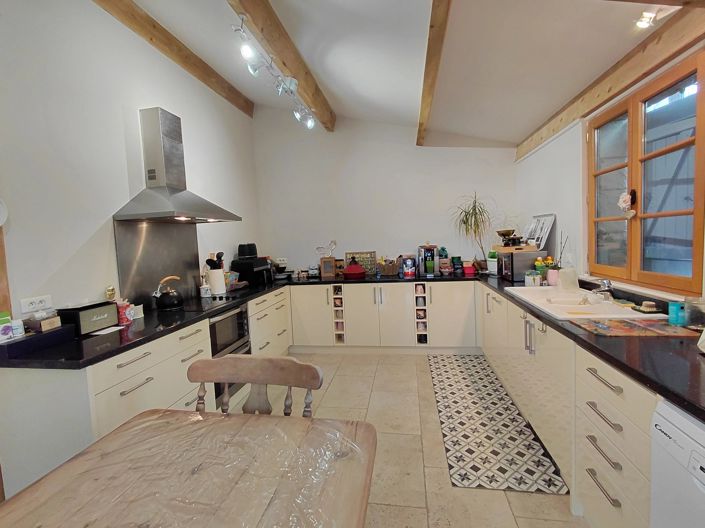 Image No.5-4 Bed House for sale