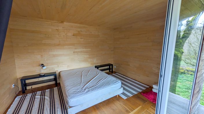 Image No.12-1 Bed House for sale