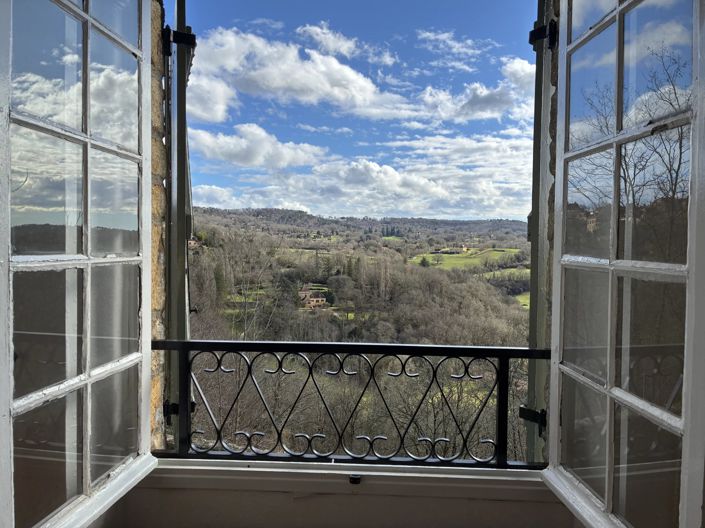 Image No.12-4 Bed Village House for sale