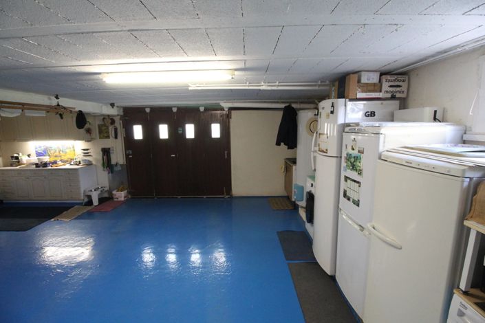 Image No.15-4 Bed House for sale