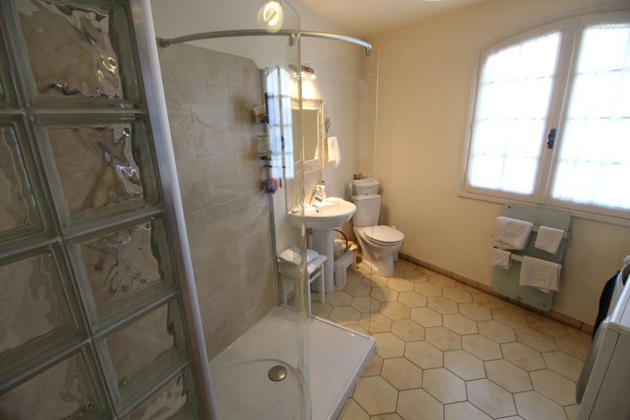 Image No.9-4 Bed House for sale