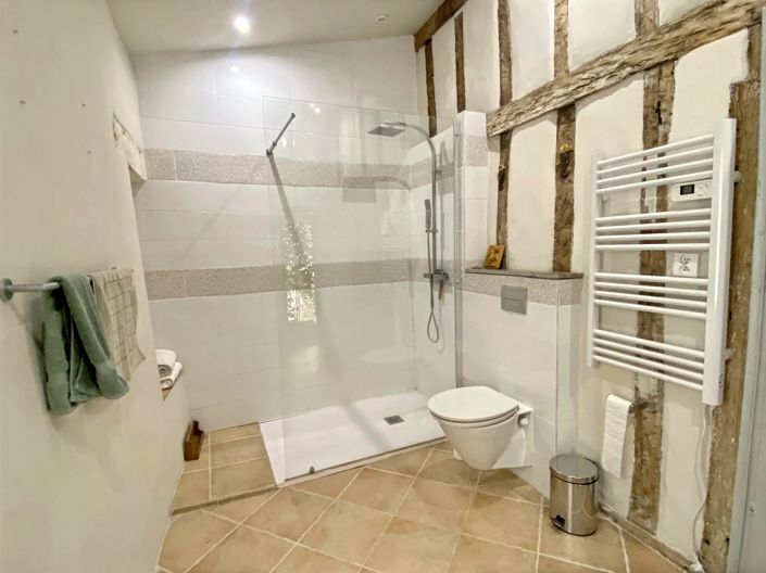 Image No.11-3 Bed House for sale