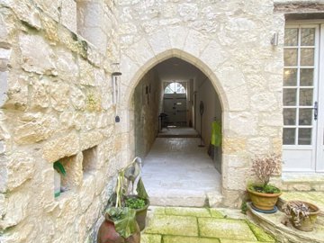 c8db8633700d92be48b163165581097f1ba78bf2df403