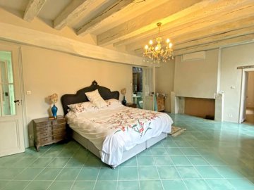 ef74aad4baad2510dfd8e14b41f05412d2edf640f2324